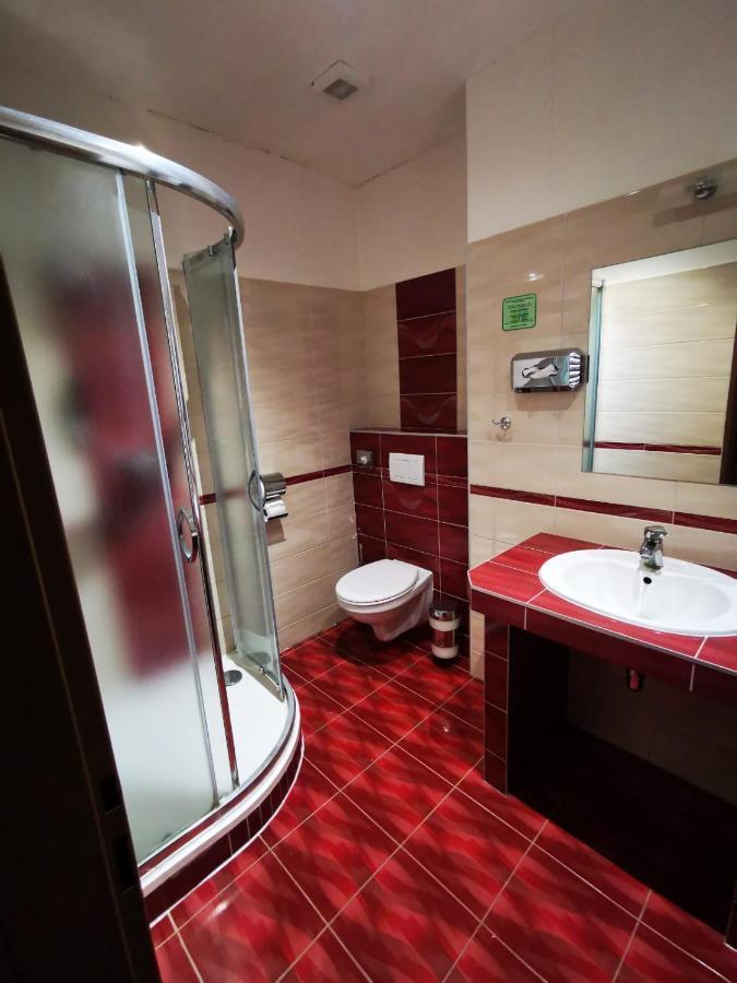 Hotel Palackého 135 Mělník Esterno foto