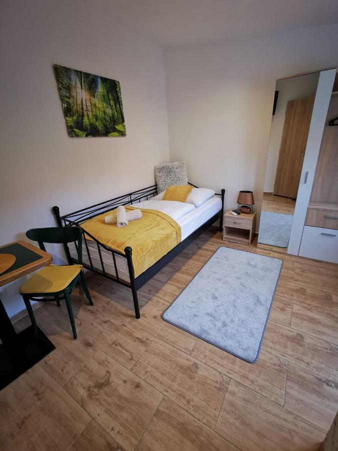 Hotel Palackého 135 Mělník Esterno foto